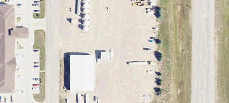 6165 Hwy 8th 8
