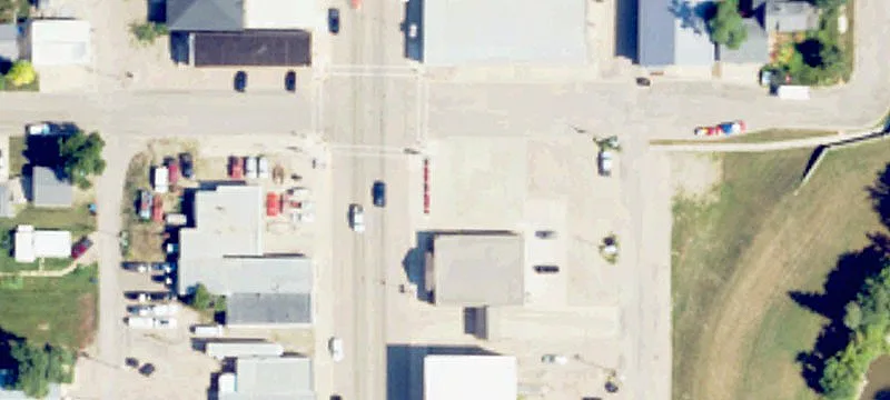 305 Main St