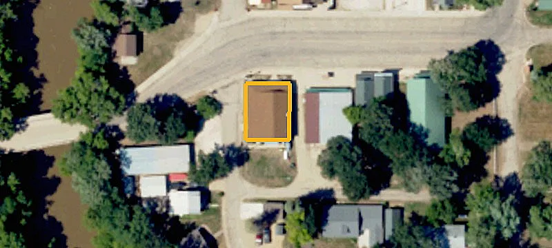 101 Main St