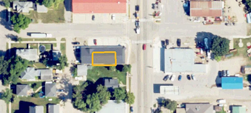 818 Main St