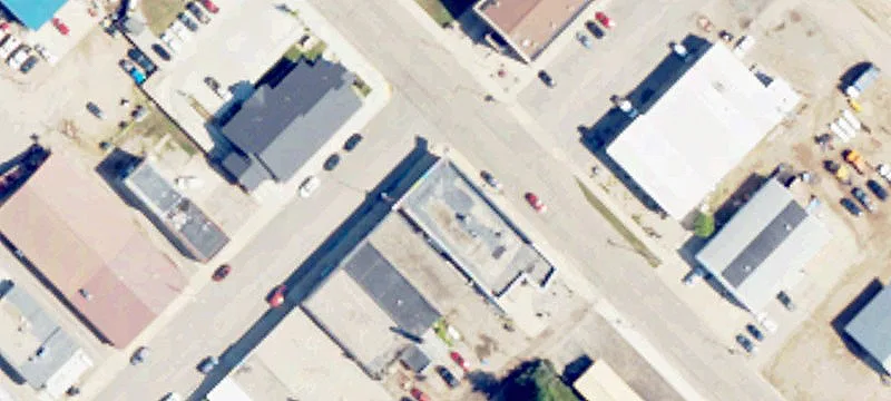 201 4th Ave