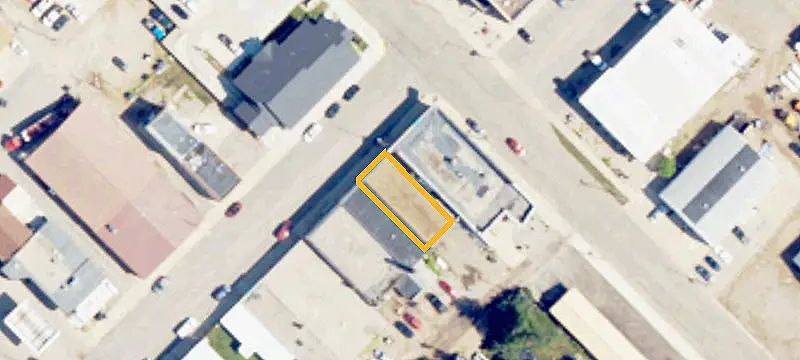 213 4th Ave
