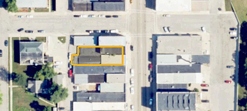 410 Main St