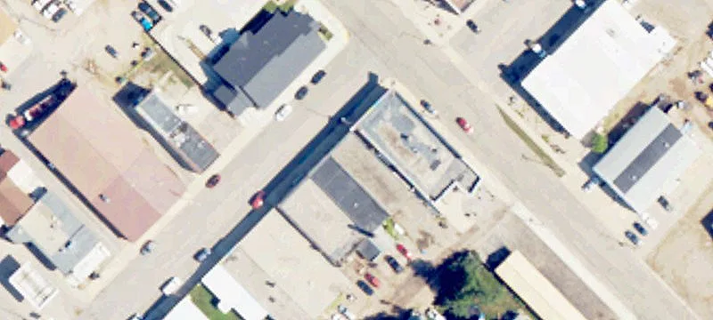 215 4th Ave