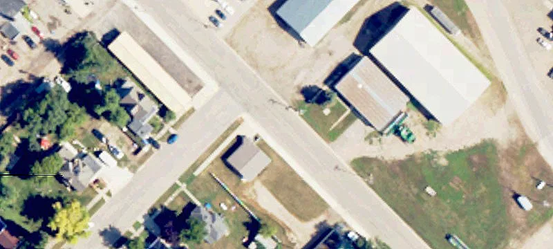 201 5th Ave