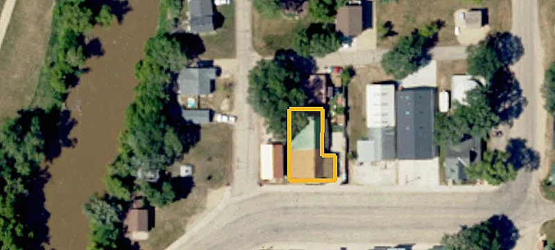 102 Main St