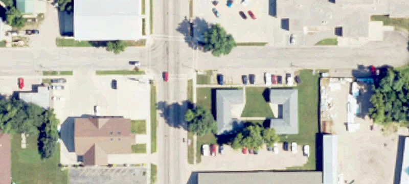 1005 Main St