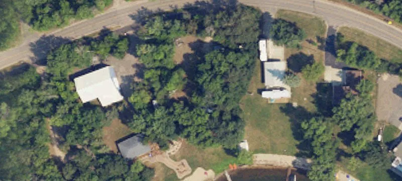 2427 Lk Loop Rd