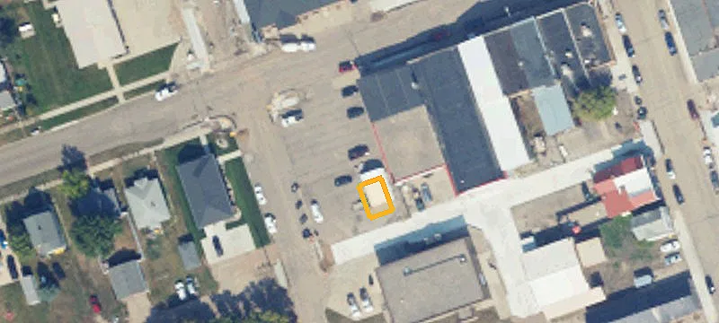 39 Main W St