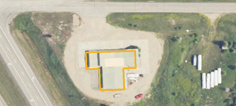 1102 County Rd 22