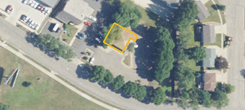 1122 Dv Ave