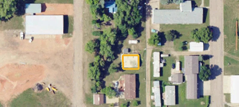 120 2nd W Ave