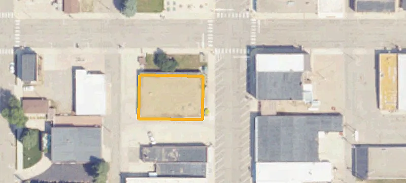 216 Main Ave