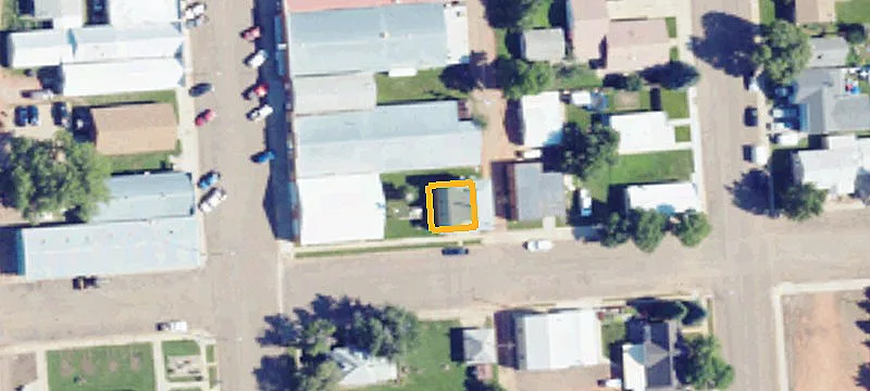 105 Oak Ave