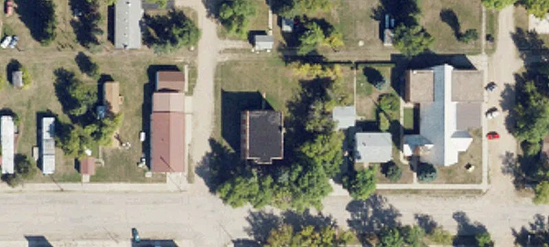 301 Main St