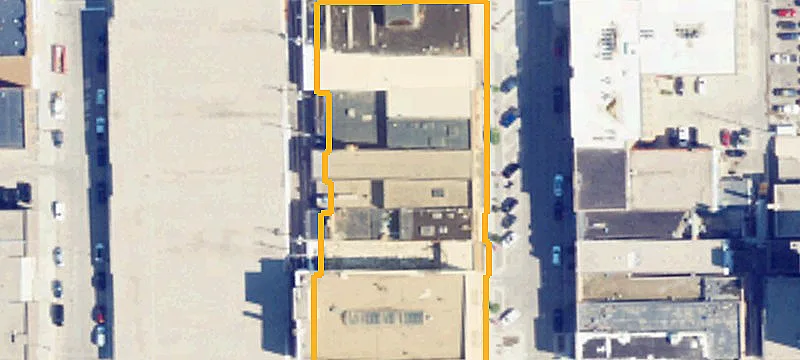 12 Main St