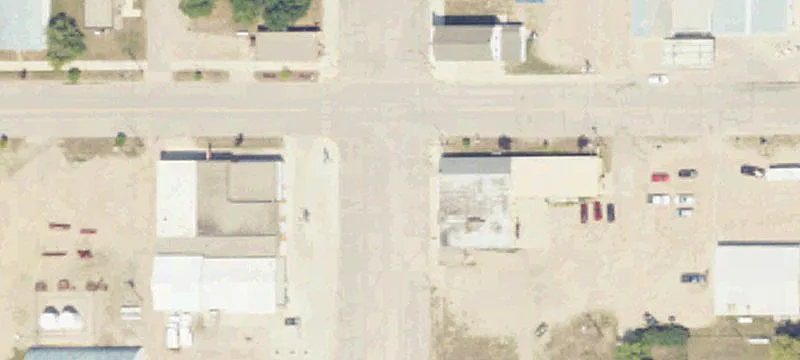 504 1st Ave