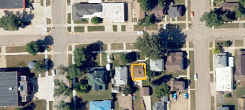 140 3rd SE St