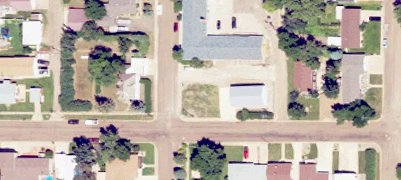 308 6th N St