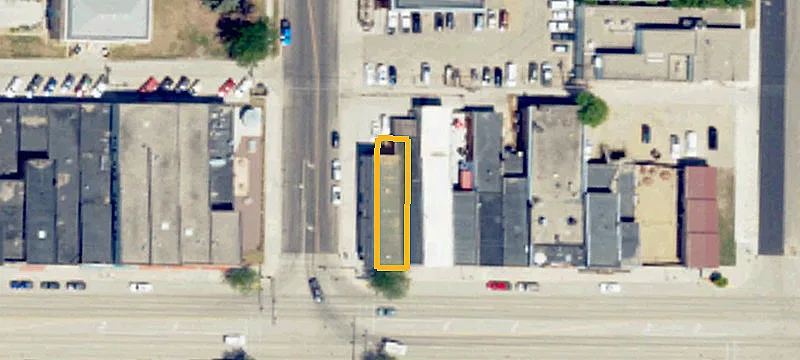 326 Dakota Ave