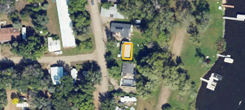 134 Lk Ave