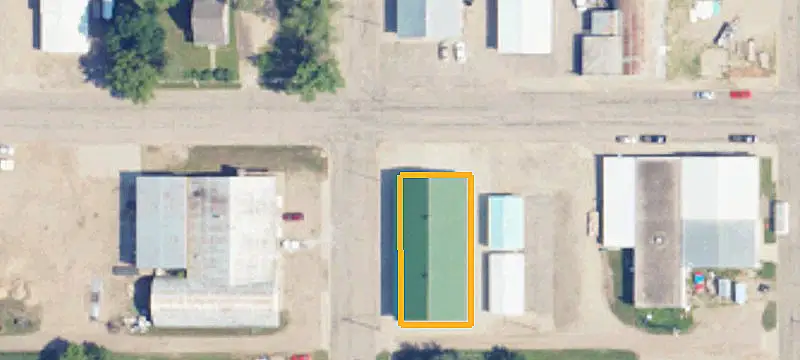 1290 Main St