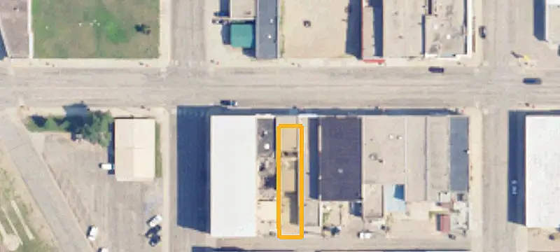 970 Main St