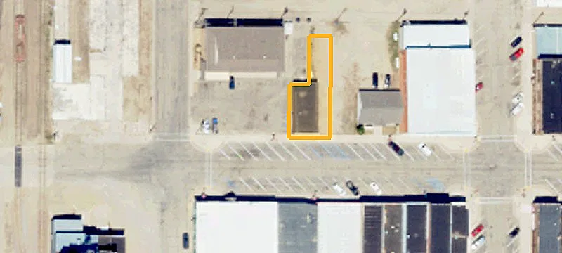 419 Main Ave