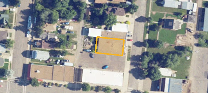 121 3rd E Ave