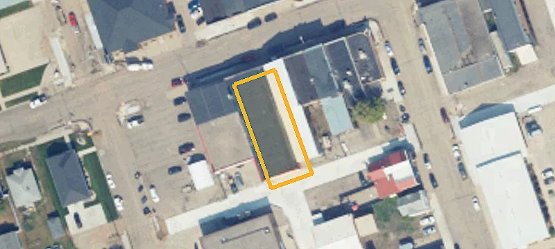 35 Main W St