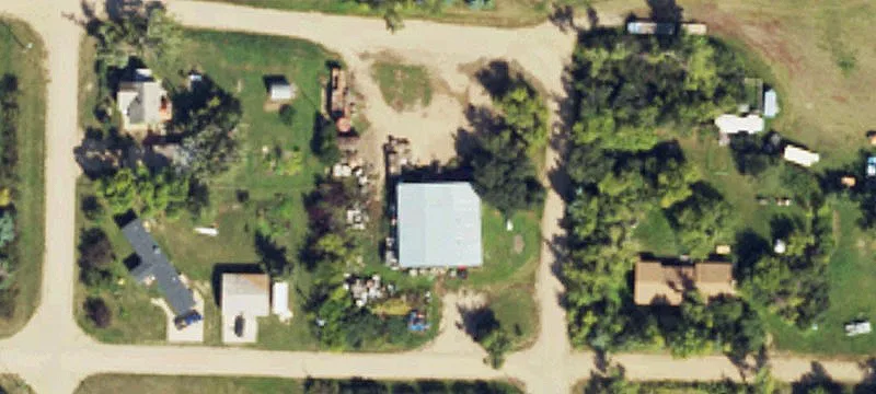 17 Pleasant Ave