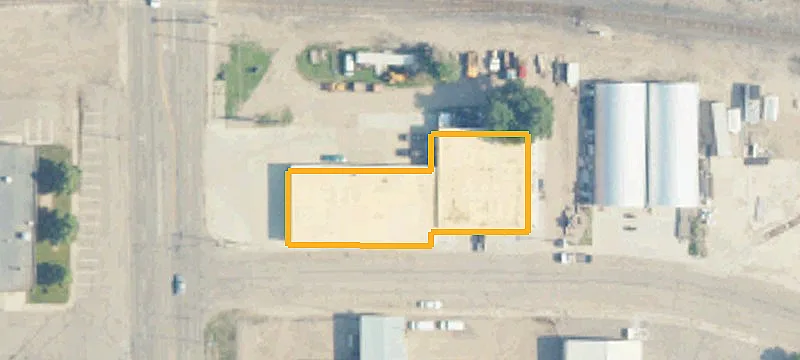 135 Airport Rd