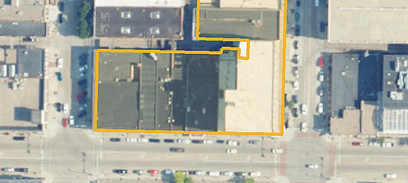 412 Main Ave