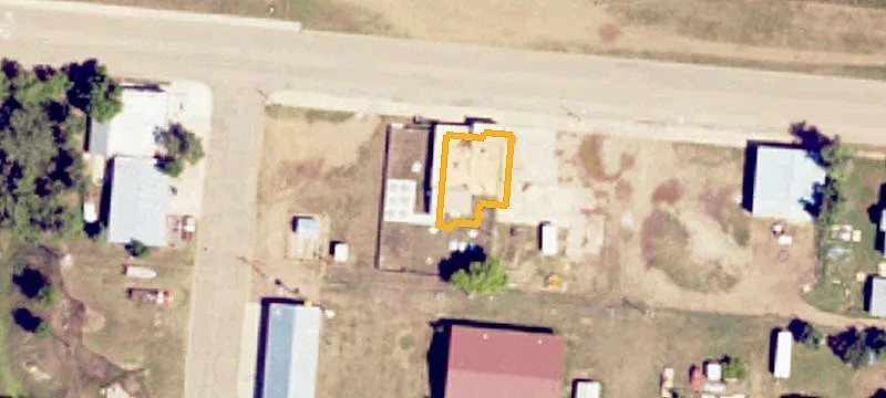 471 Main St