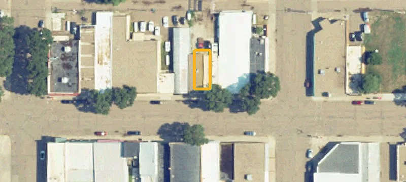 136 Main St