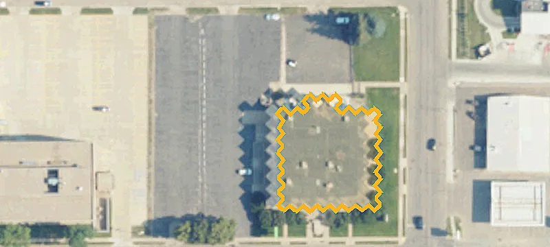 1022 Dv Ave