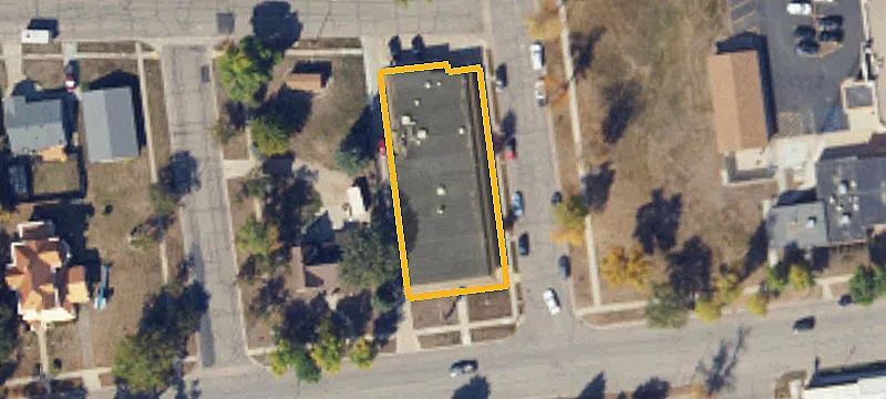 212 Caledonia Ave