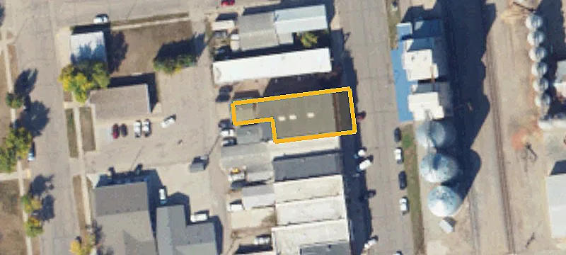 15 Main St