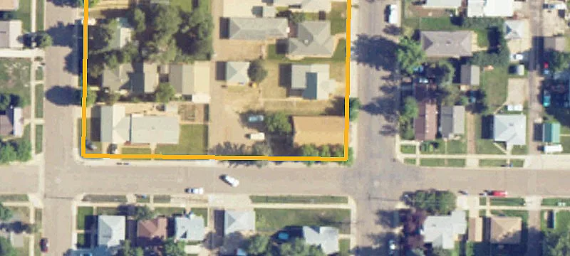 103 8th W Ave