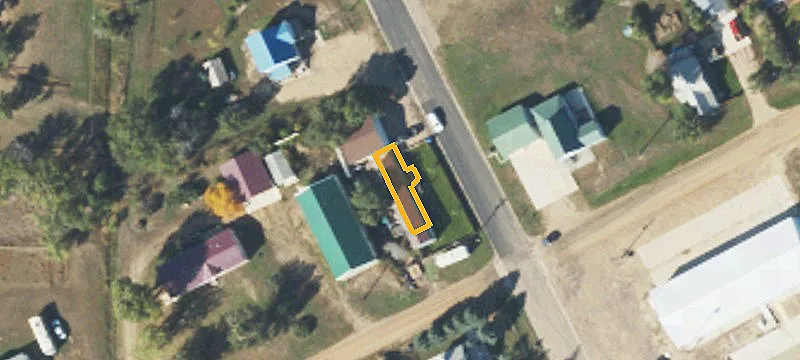 215 4th Ave
