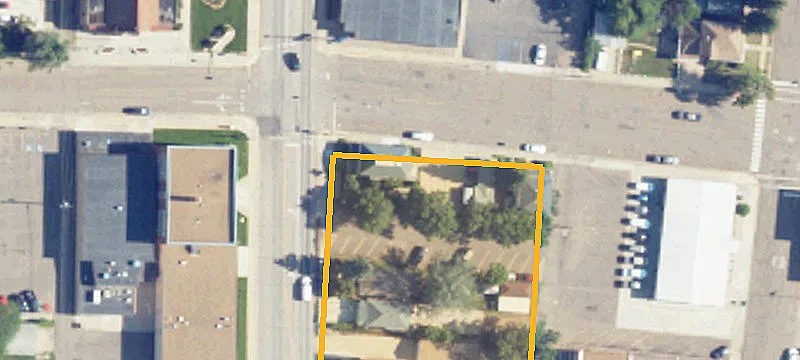 148 3rd W Ave