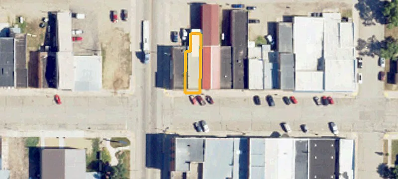 129 Main St