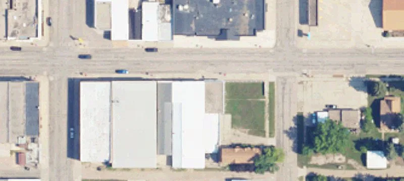 832 Main St