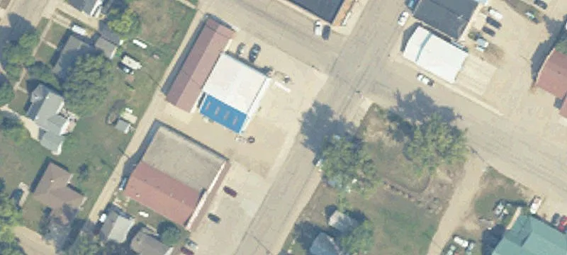 121 Main S Ave