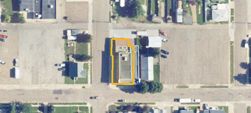 105 1st SE St
