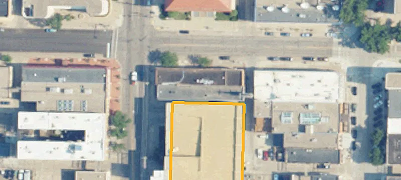 121 3rd St