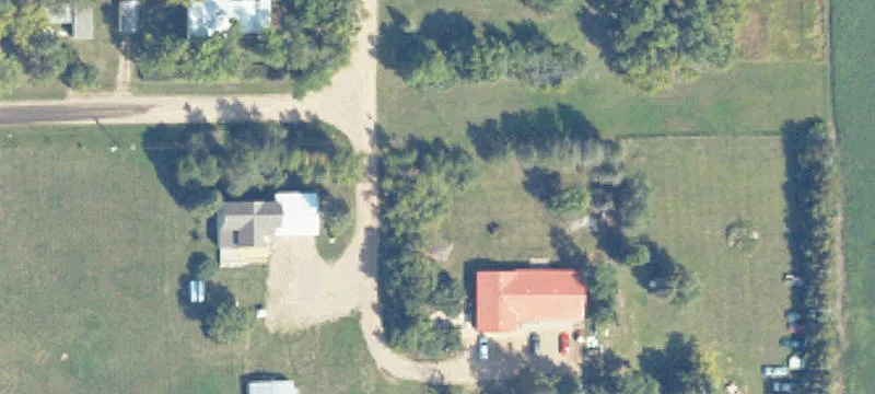 16 Main S Ave