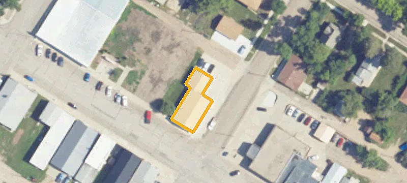 620 Main Ave
