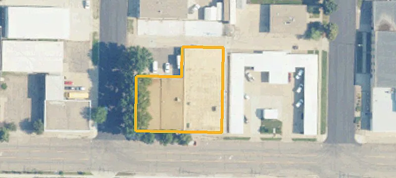 2306 Broadway Ave