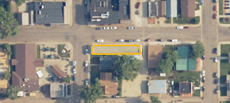 300 3rd Ave